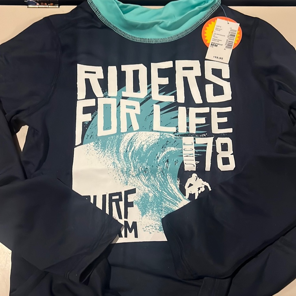 Children’s Place M (7/8) Rash Guard NWT